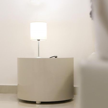 Cozy Apartment In Piazza Cavour By Wonderful Italy Napoli Eksteriør billede